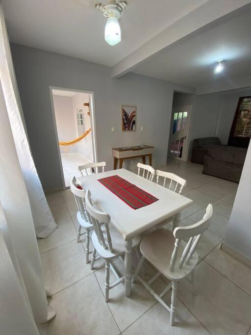 Casa Em Praia Do Flamengo - Салвадор Екстериор снимка